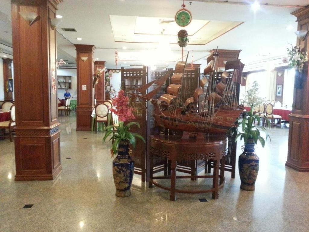 Angkham Hotel Vientiane Dış mekan fotoğraf
