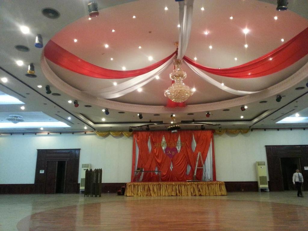 Angkham Hotel Vientiane Dış mekan fotoğraf
