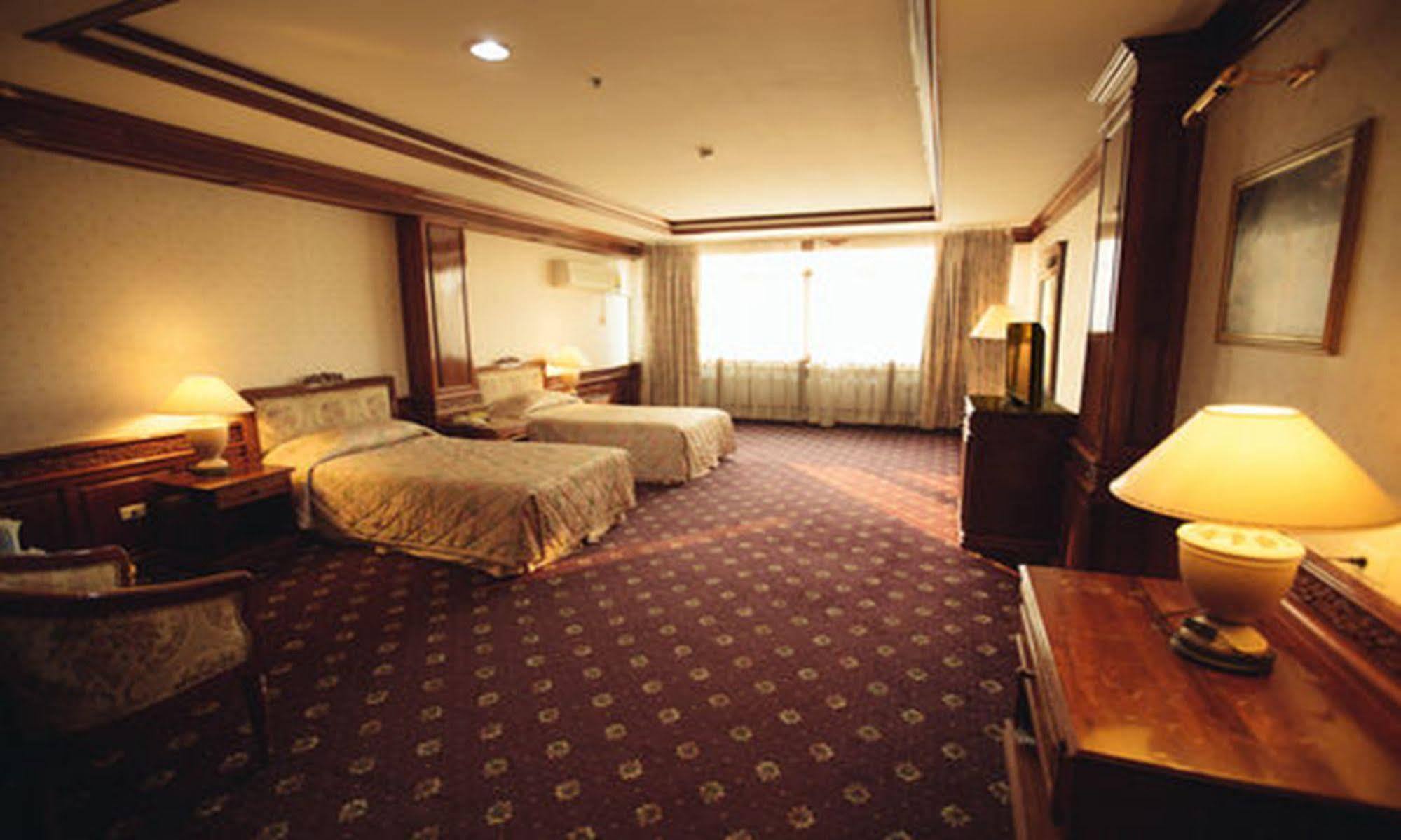 Angkham Hotel Vientiane Dış mekan fotoğraf